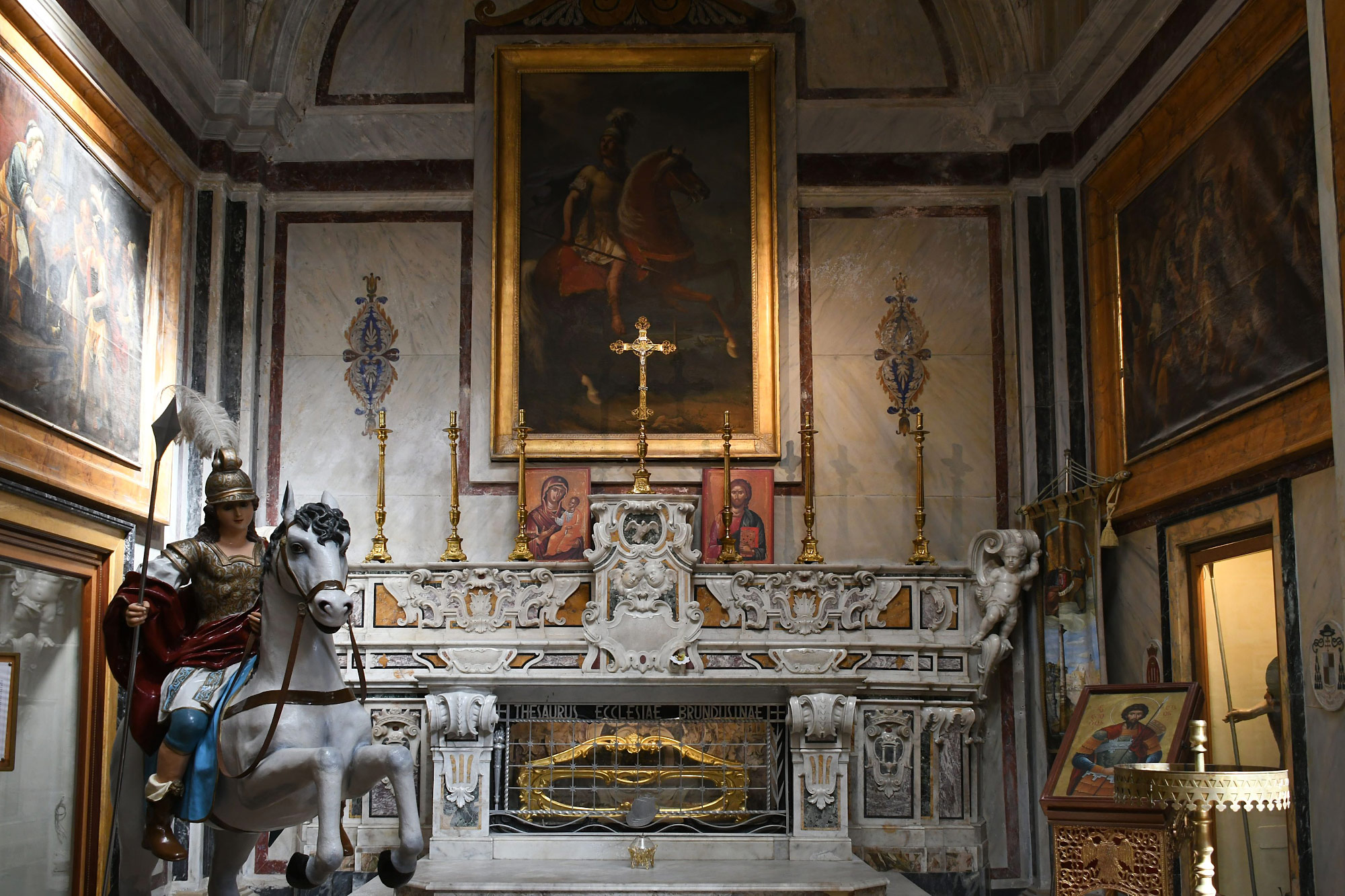 Brindisi (Photo license: CC BY 2.0)